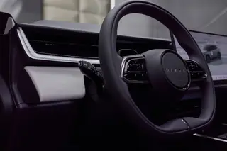 auto.pub Mazda CX-6e 12.01.26