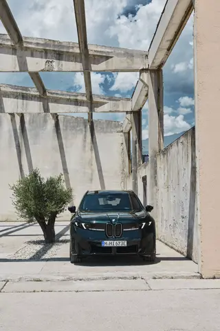BMW iX3 M60 xDrive