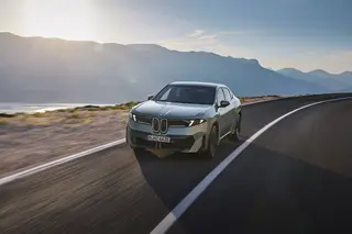 BMW iX4