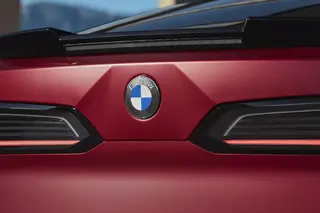 BMW iX4