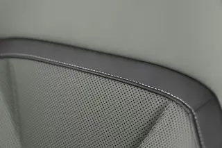 BMW iX4