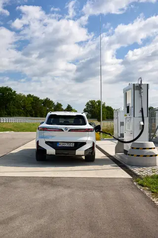 BMW iX5 Hydrogen