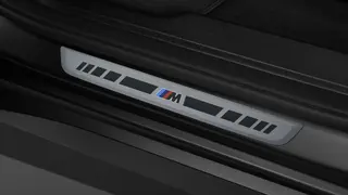 BMW X3 M50 xDrive Black Package.
