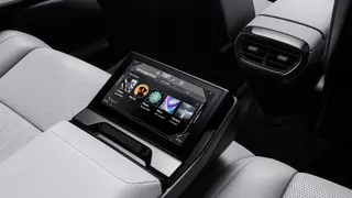 Ceer Exobot Sedan