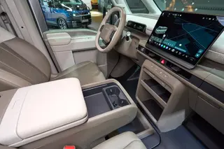 Kia PV7