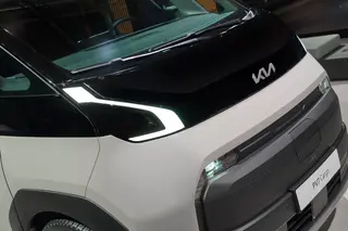 Kia PV7
