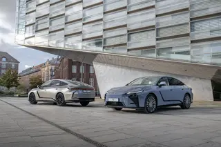 Lexus ES