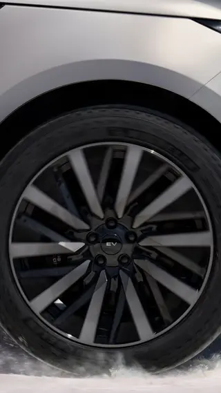 Range Rover Sport Electric