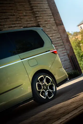 Volkswagen ABT Multivan