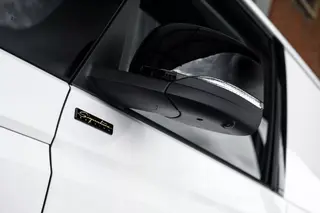 Volkswagen Signature Edition