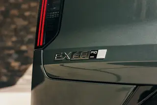 Volvo EX60
