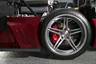Falcon F7