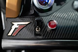 Falcon F7