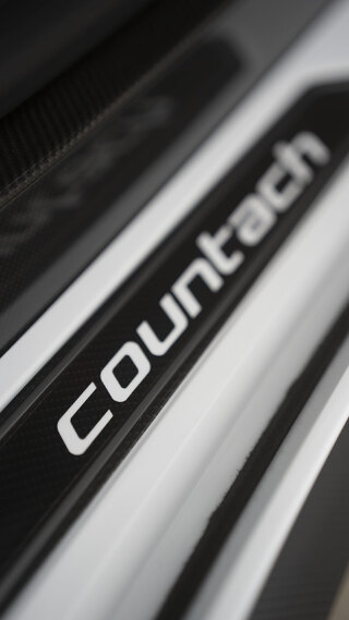 Lamborghini Countach LPI 800-4 (Foto: Lamborghini)