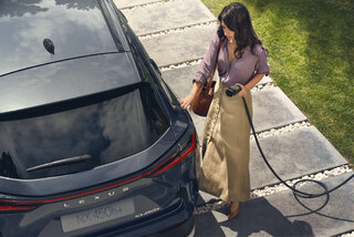 Lexus NX 450h+ (Foto: Lexus)
