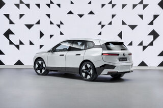 BMW iX Flow Featuring E Ink (Foto: BMW)