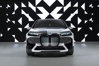 BMW iX Flow Featuring E Ink (Foto: BMW)