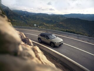 Mazda MX-30 e-Skyactiv R-EV (Foto: Mazda)