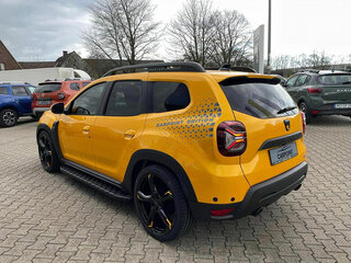 Dacia Duster CarPoint Yellow Edition