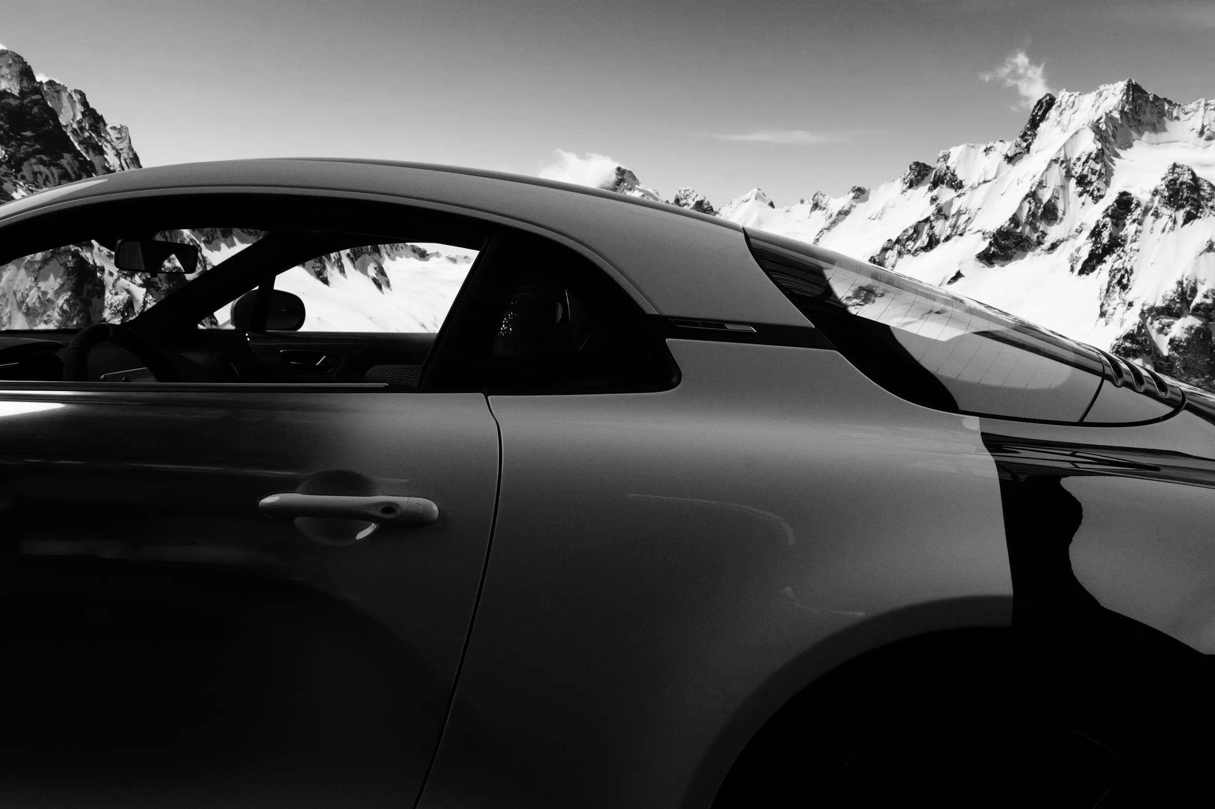 Alpine A110 S Monochromatic