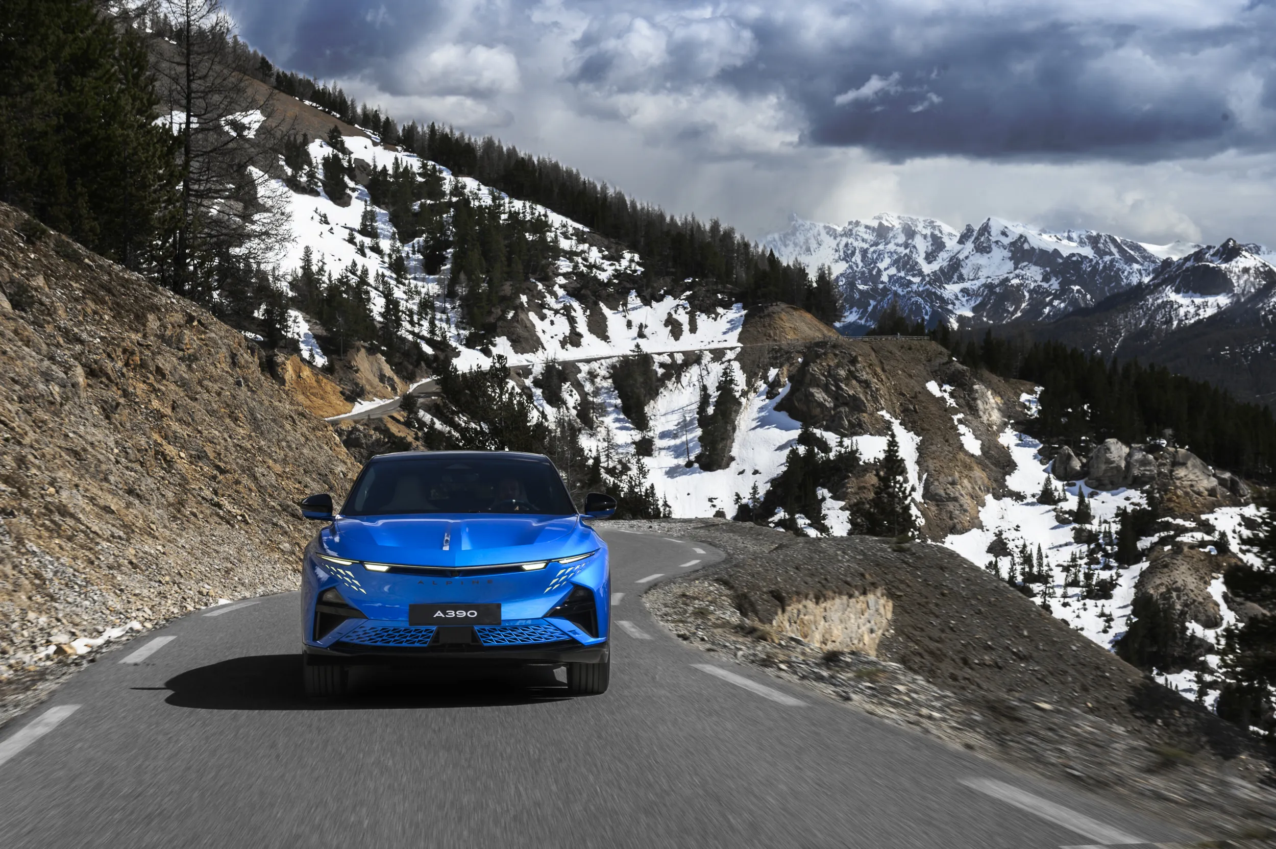 Alpine A390