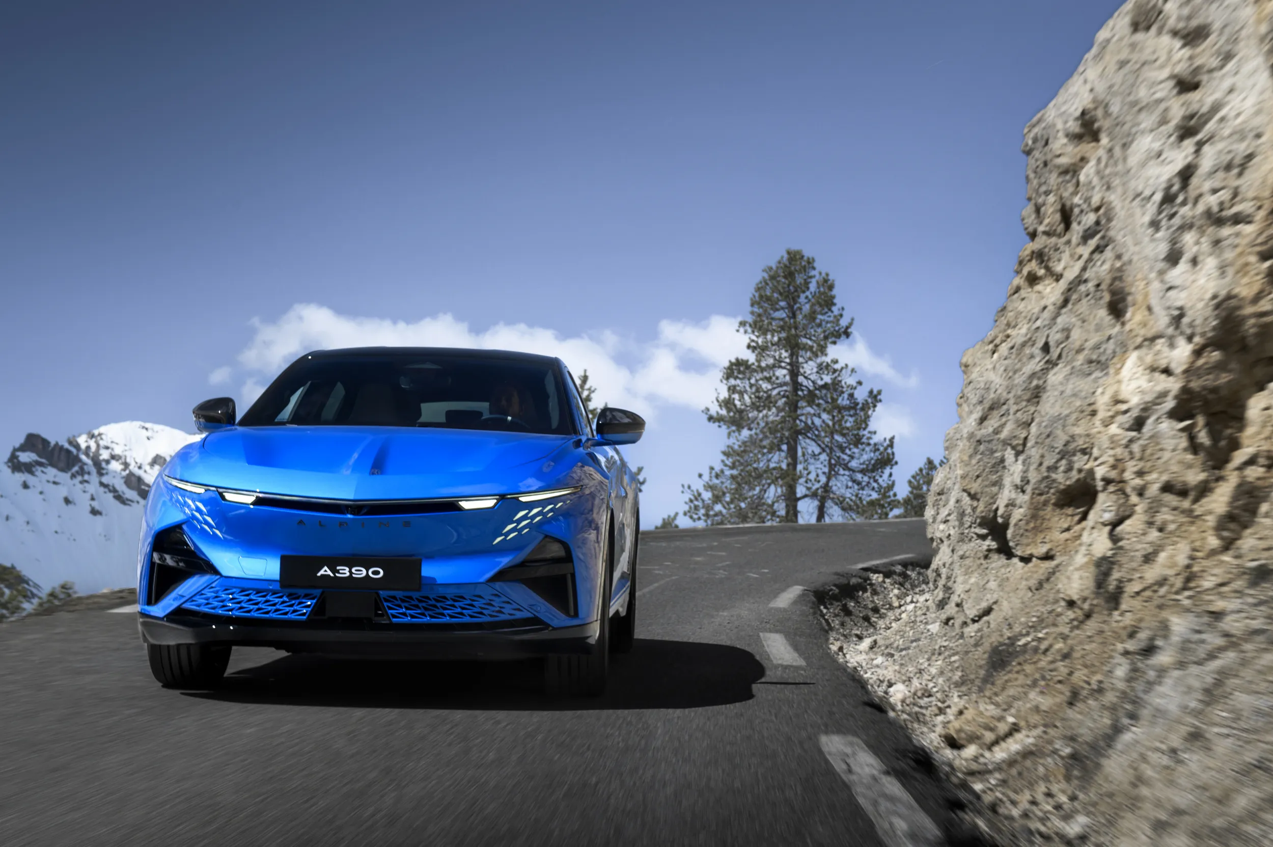 Alpine A390