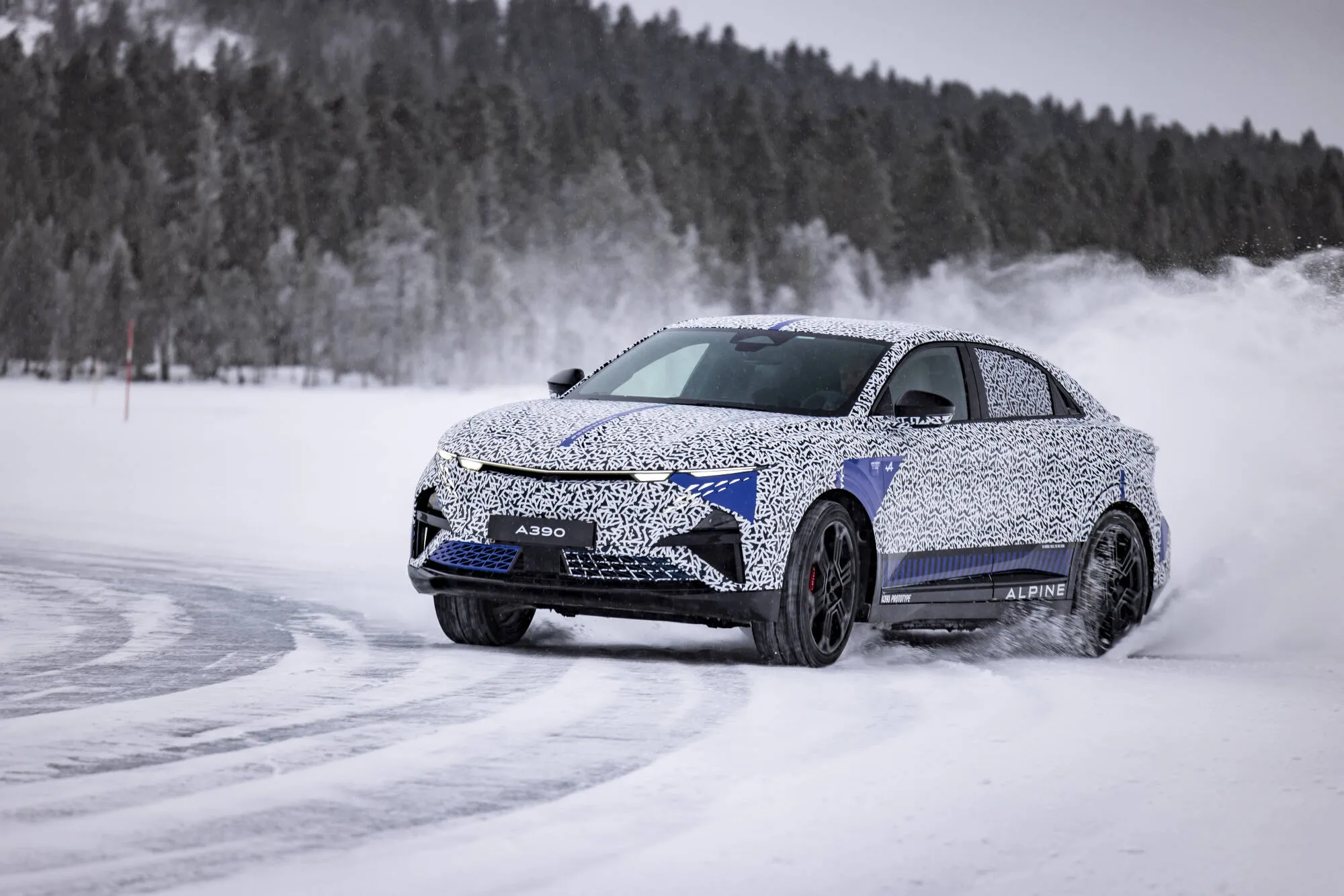 Alpine A390