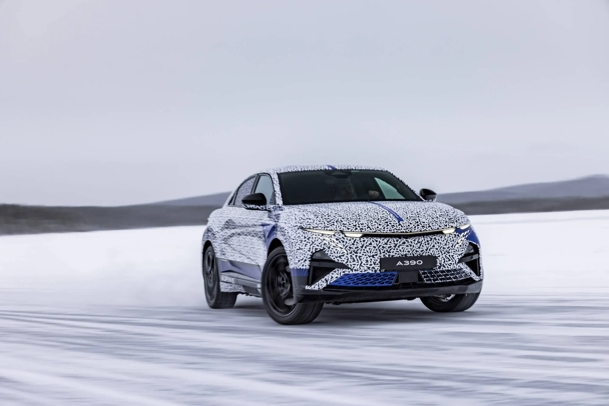 Alpine A390