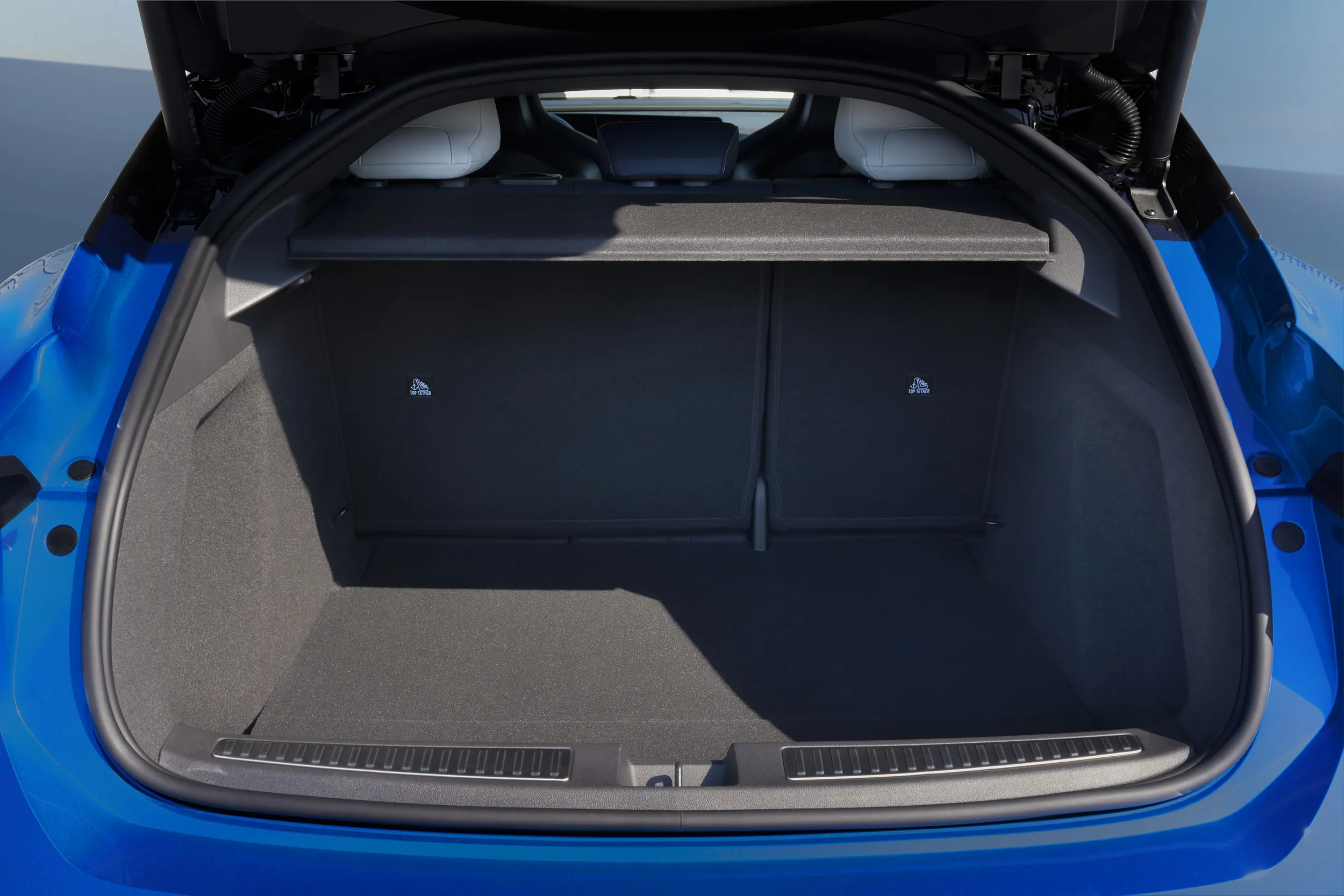 Alpine A390