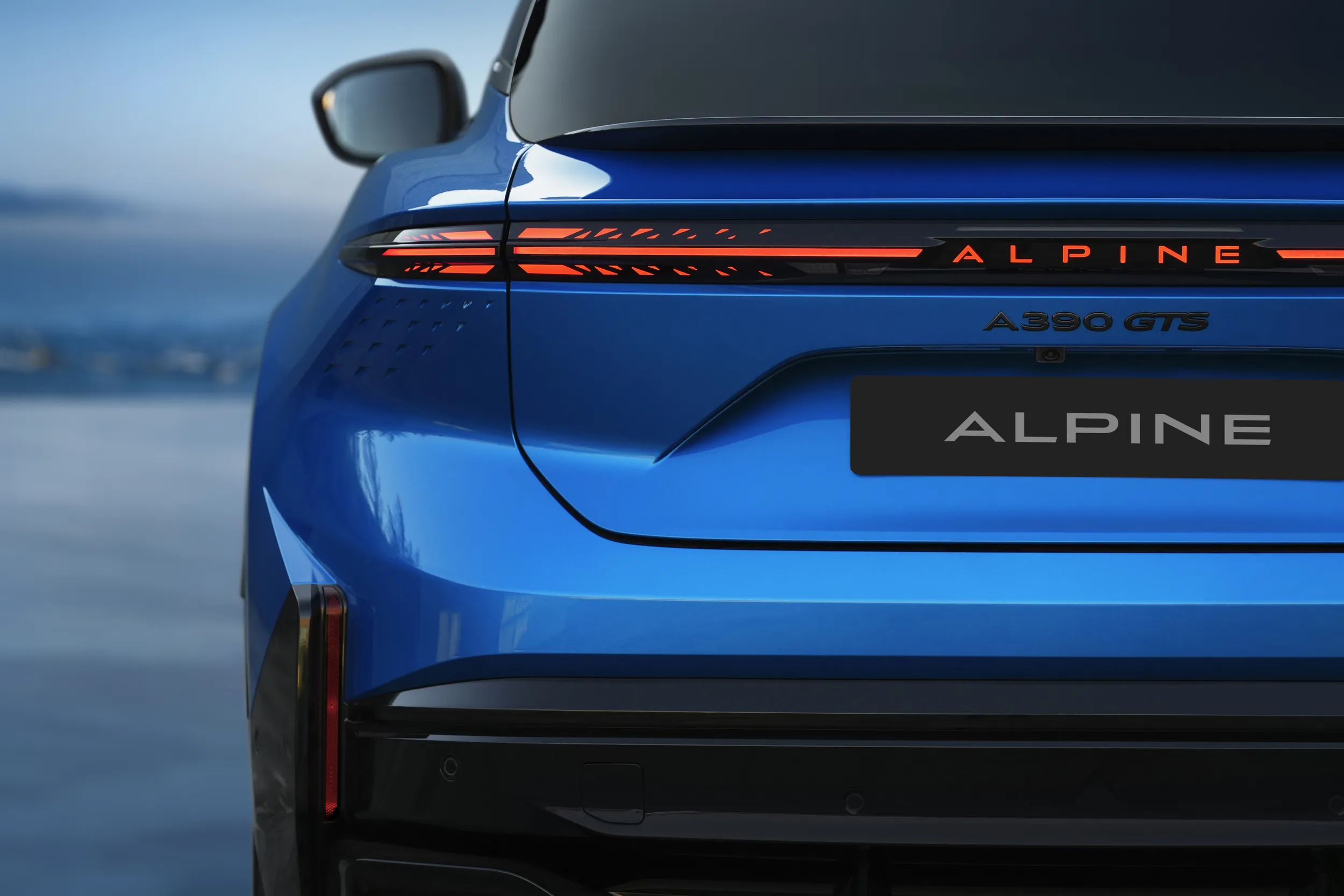 Alpine A390
