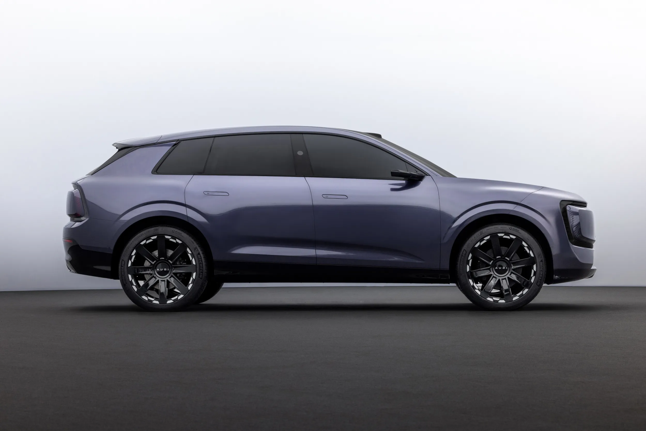 Audi E SUV Concept