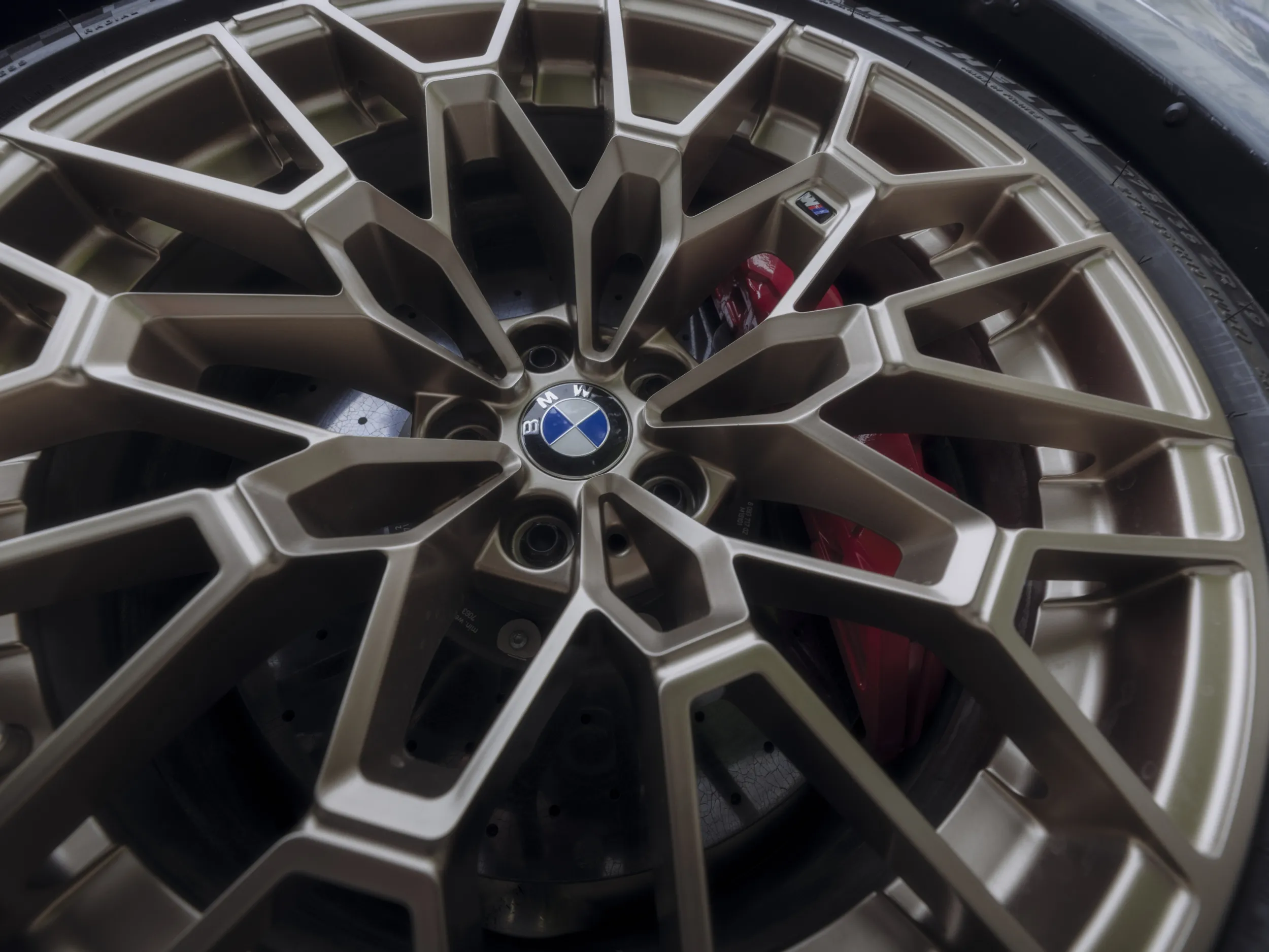 BMW M2 CS
