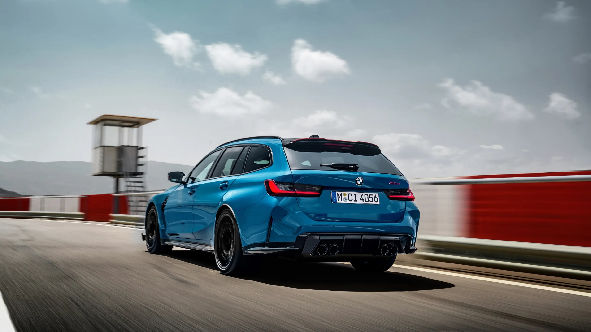 BMW M3 CS Touring
