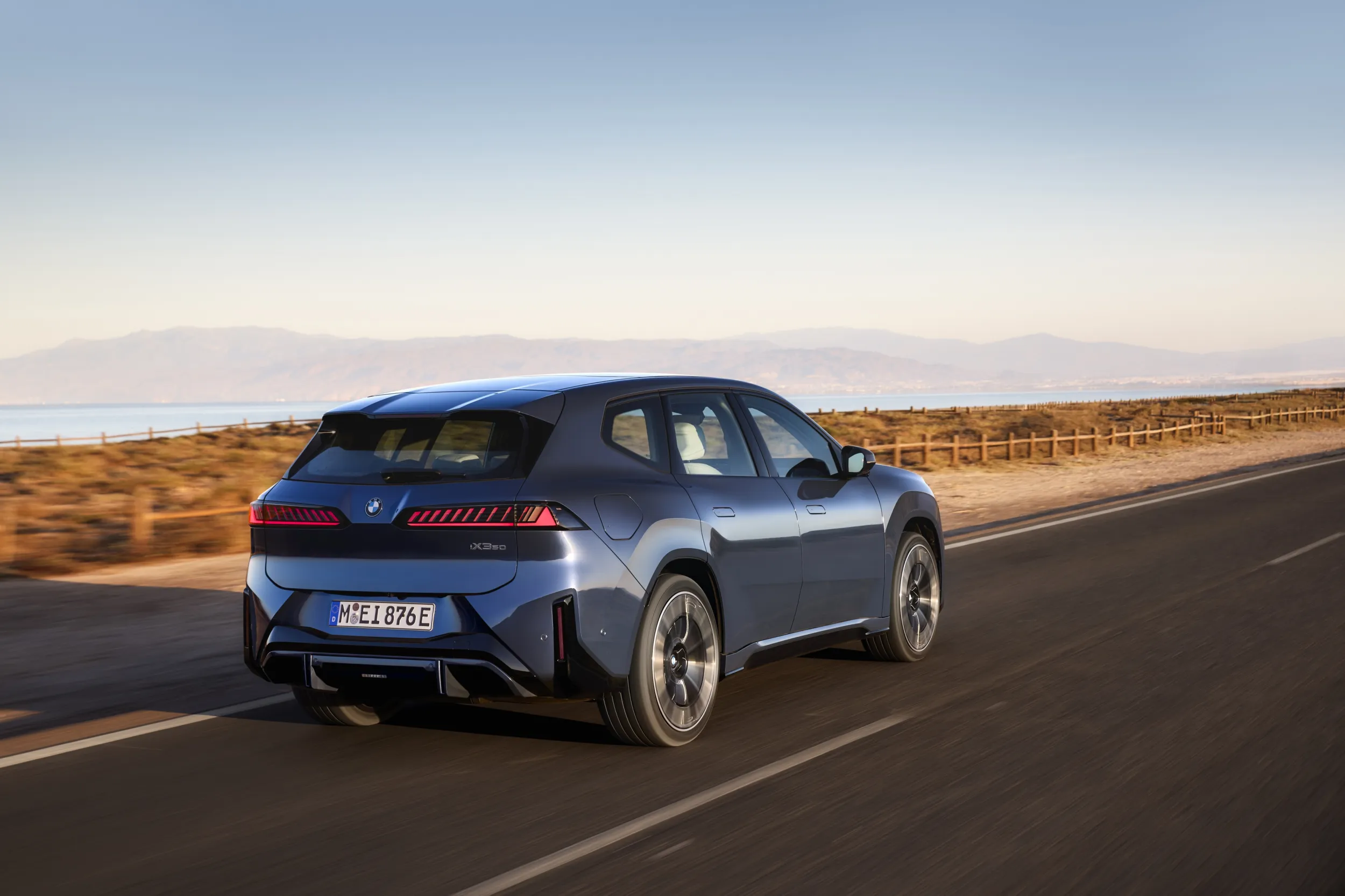 BMW iX3