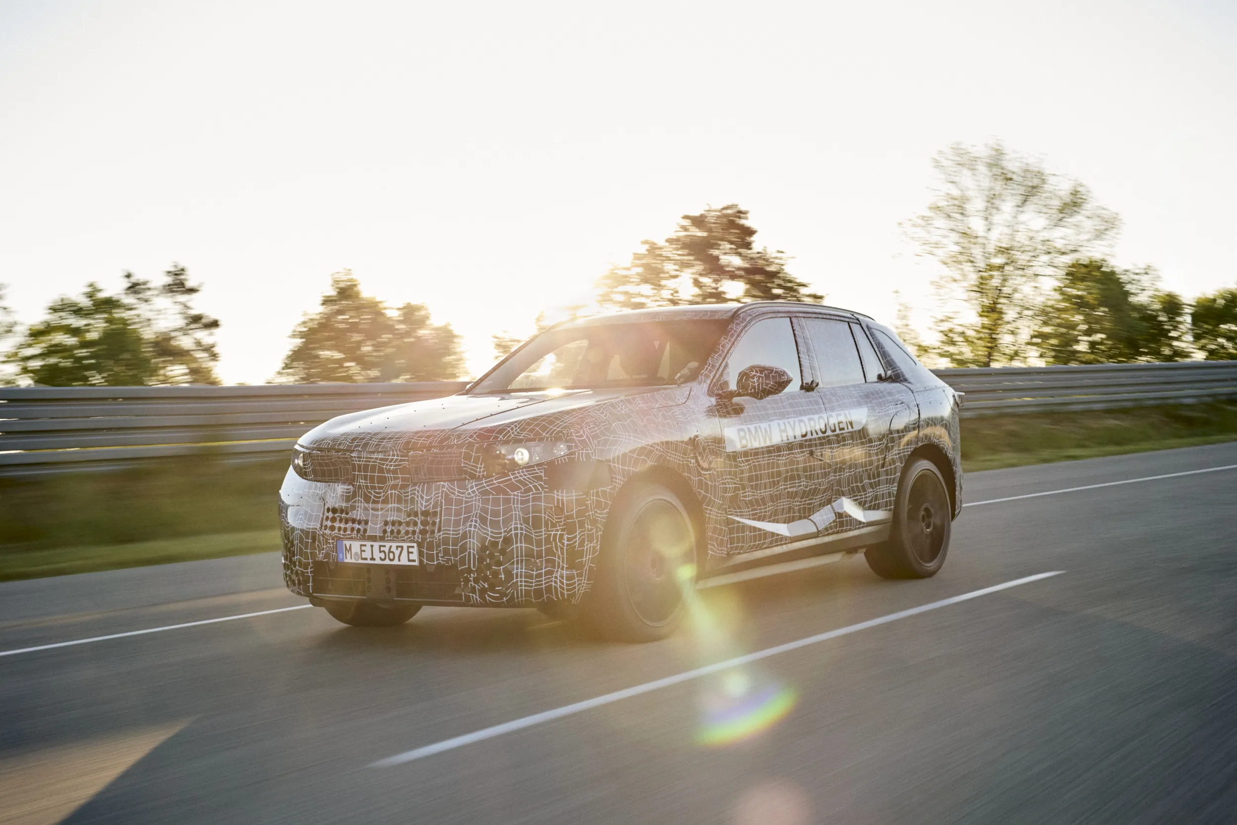 BMW iX5 Hydrogen prototype