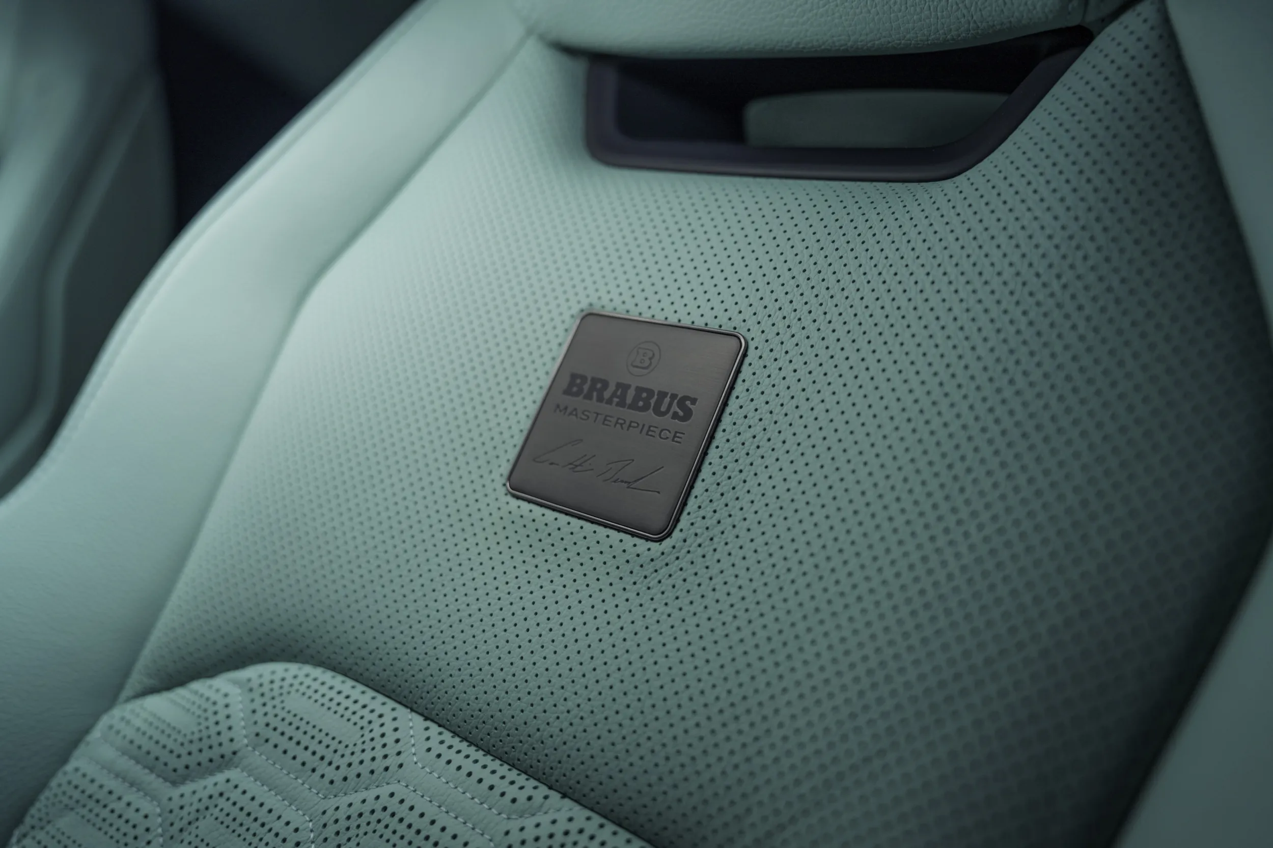 BRABUS 900 MINT