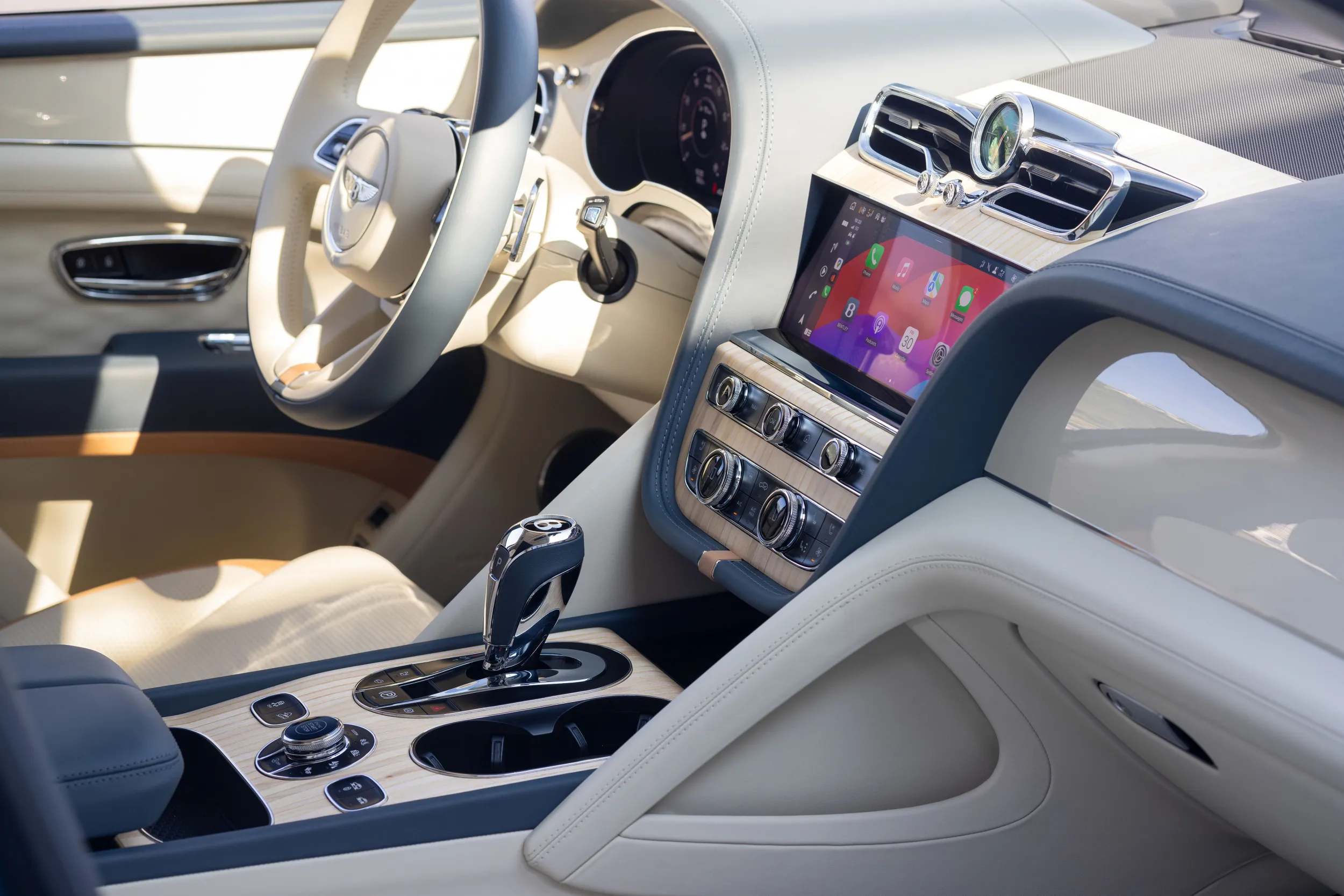 Bentley Bentayga Extended Wheelbase Azure Riviera Collection