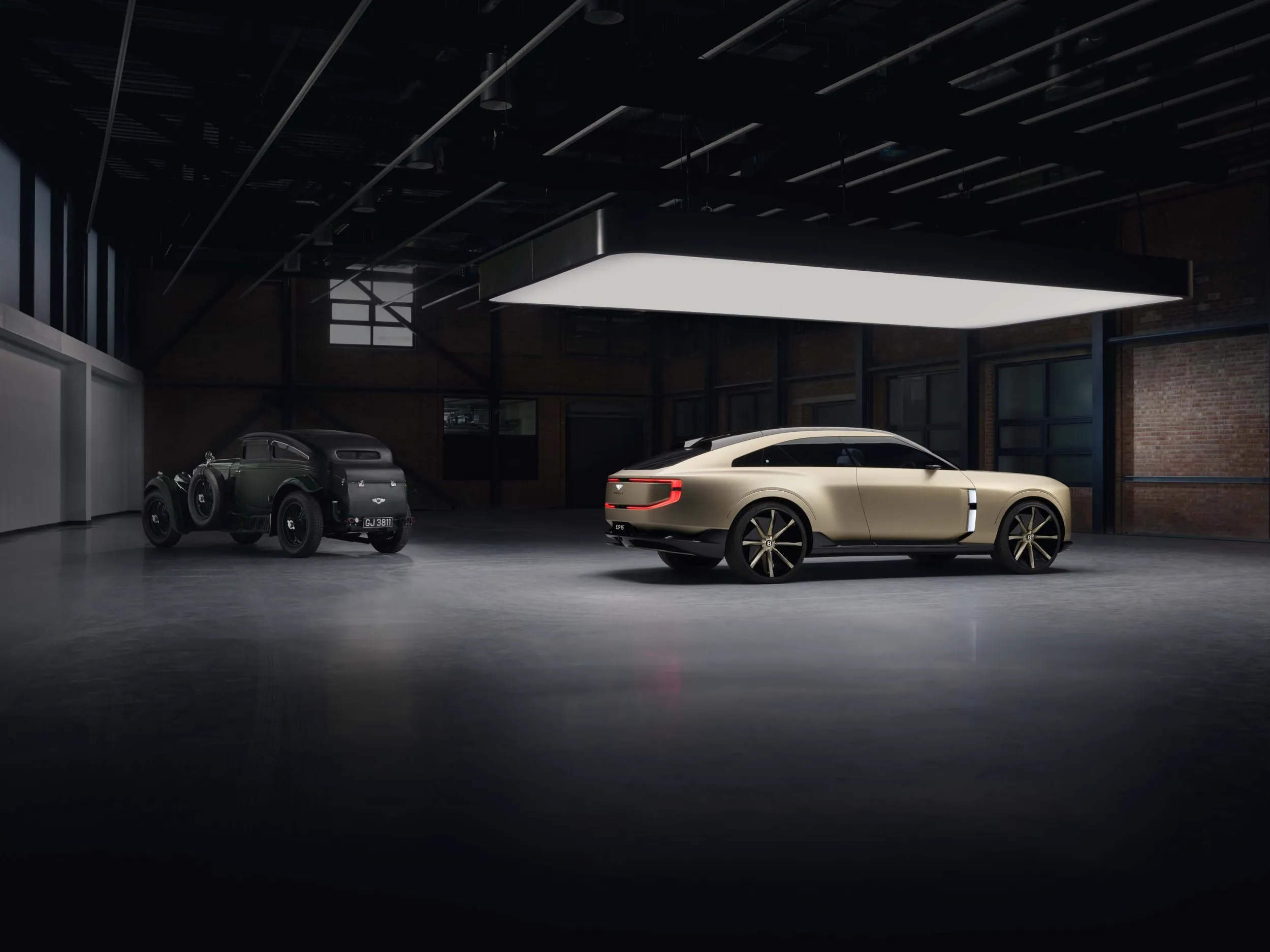 Bentley EXP 15