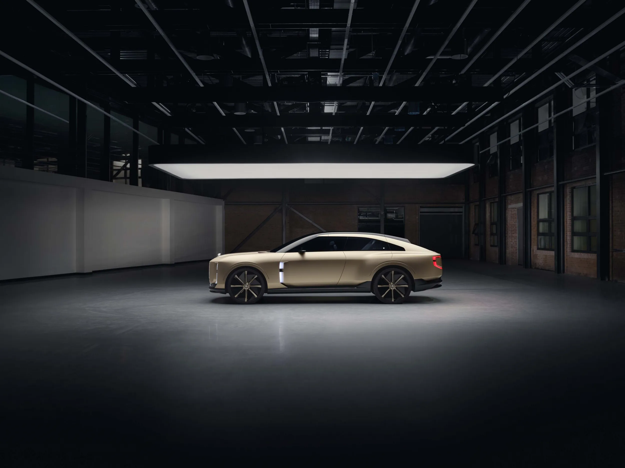 Bentley EXP 15