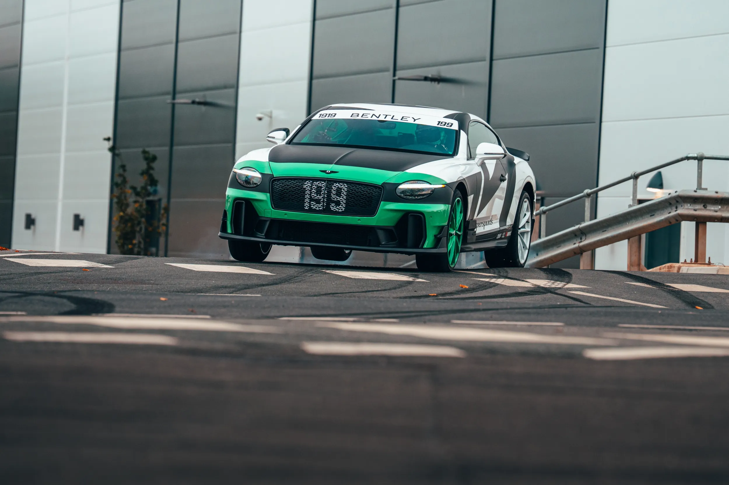 Bentley Supersports, Travis Pastrana