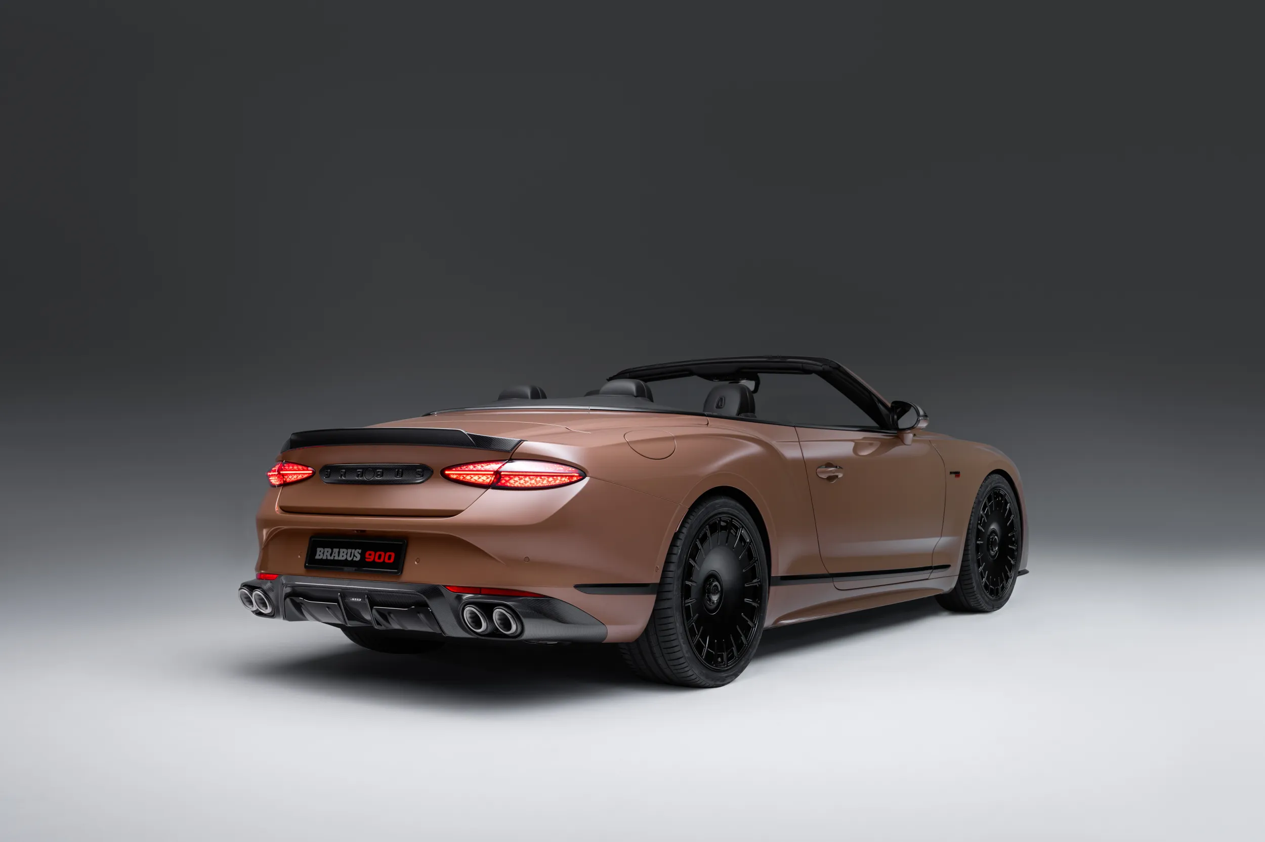 Brabus 900