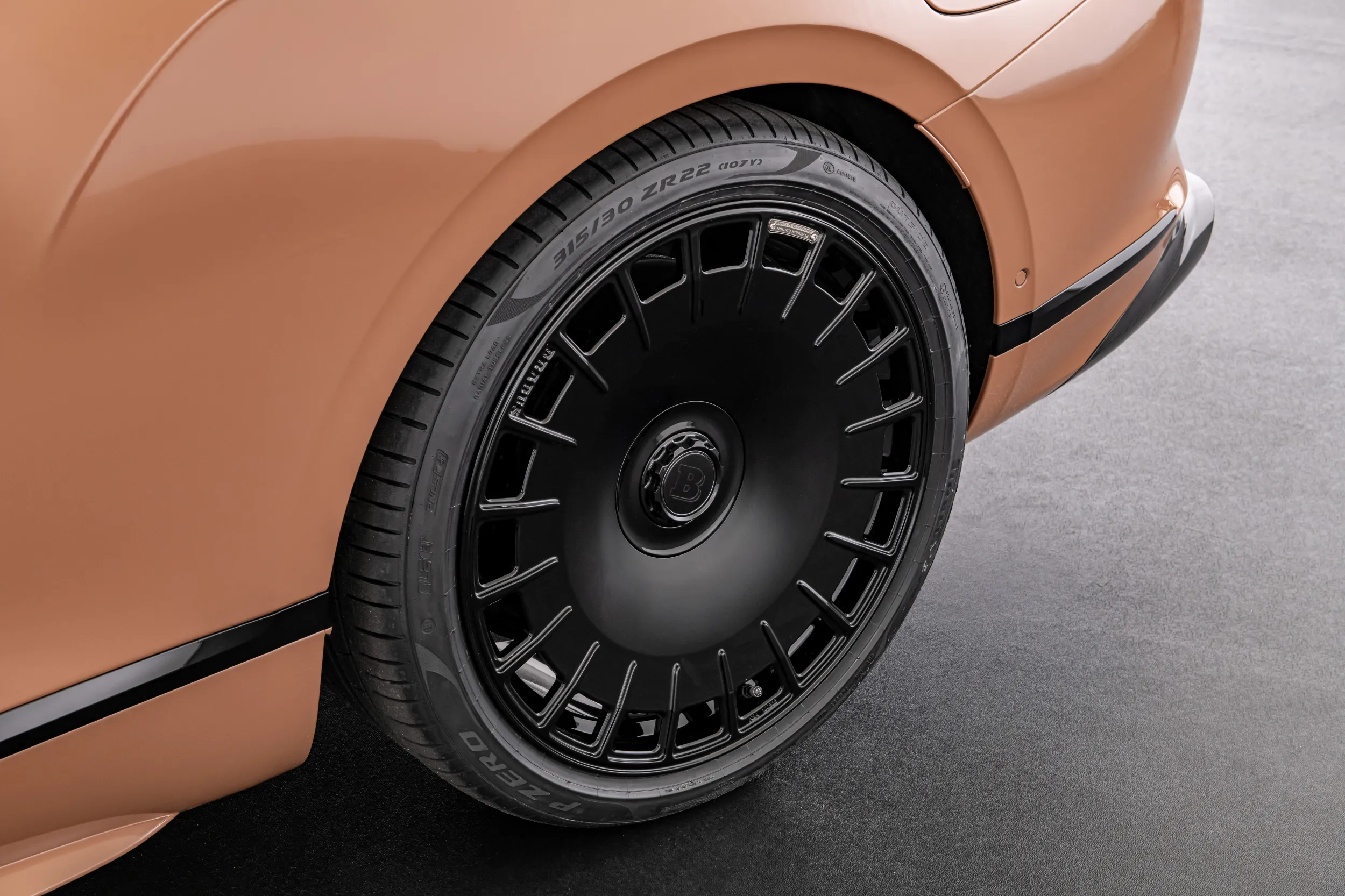 Brabus 900