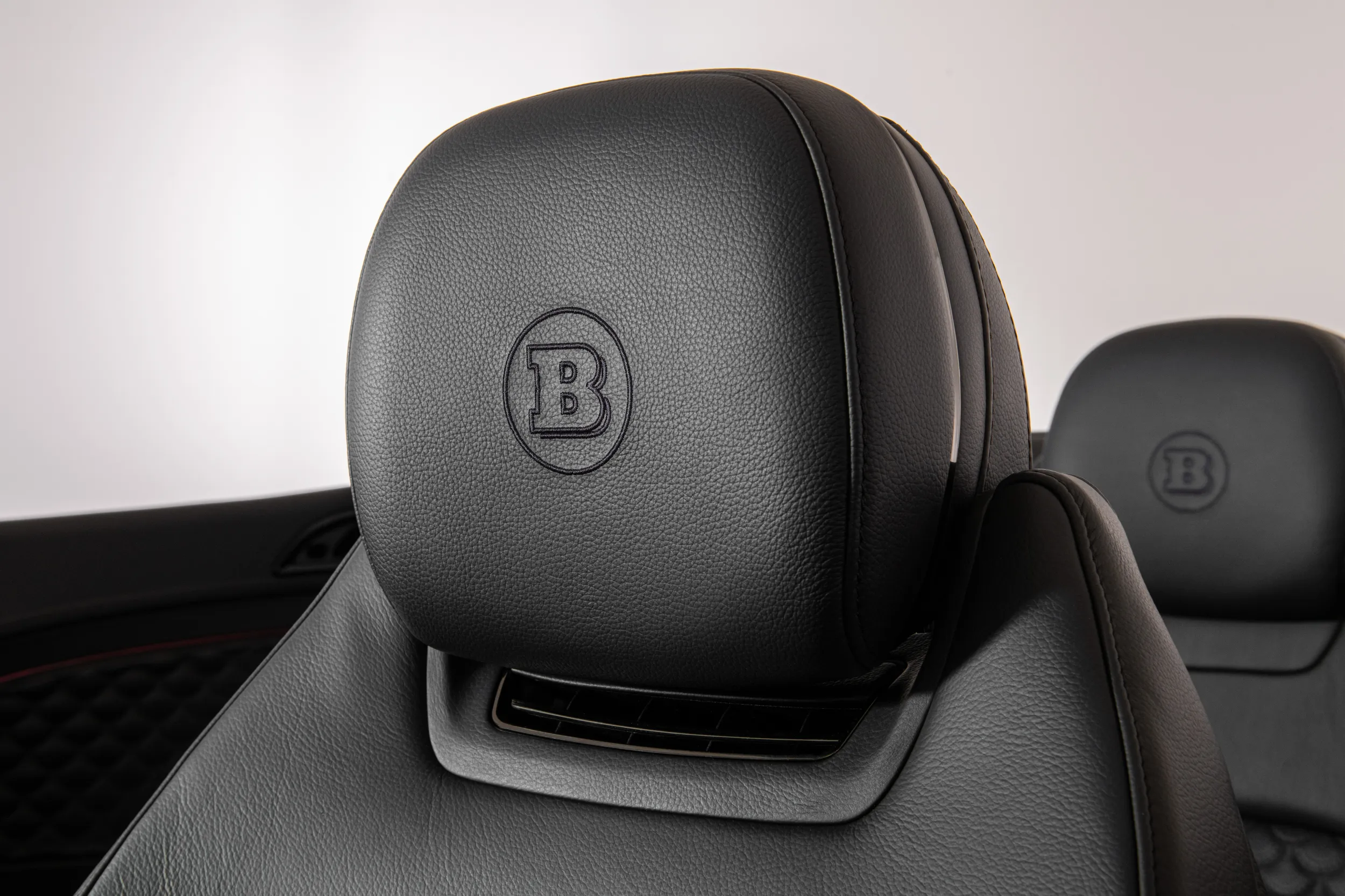 Brabus 900