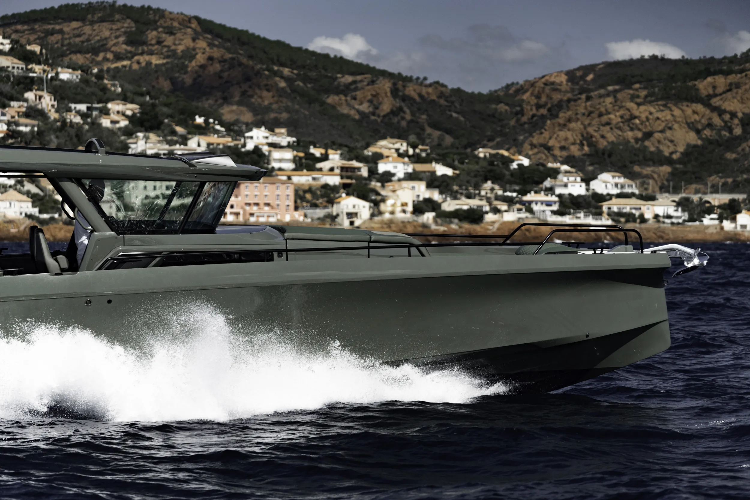 Brabus Shadow 1500 Cross Top Stealth Green Signature Edition