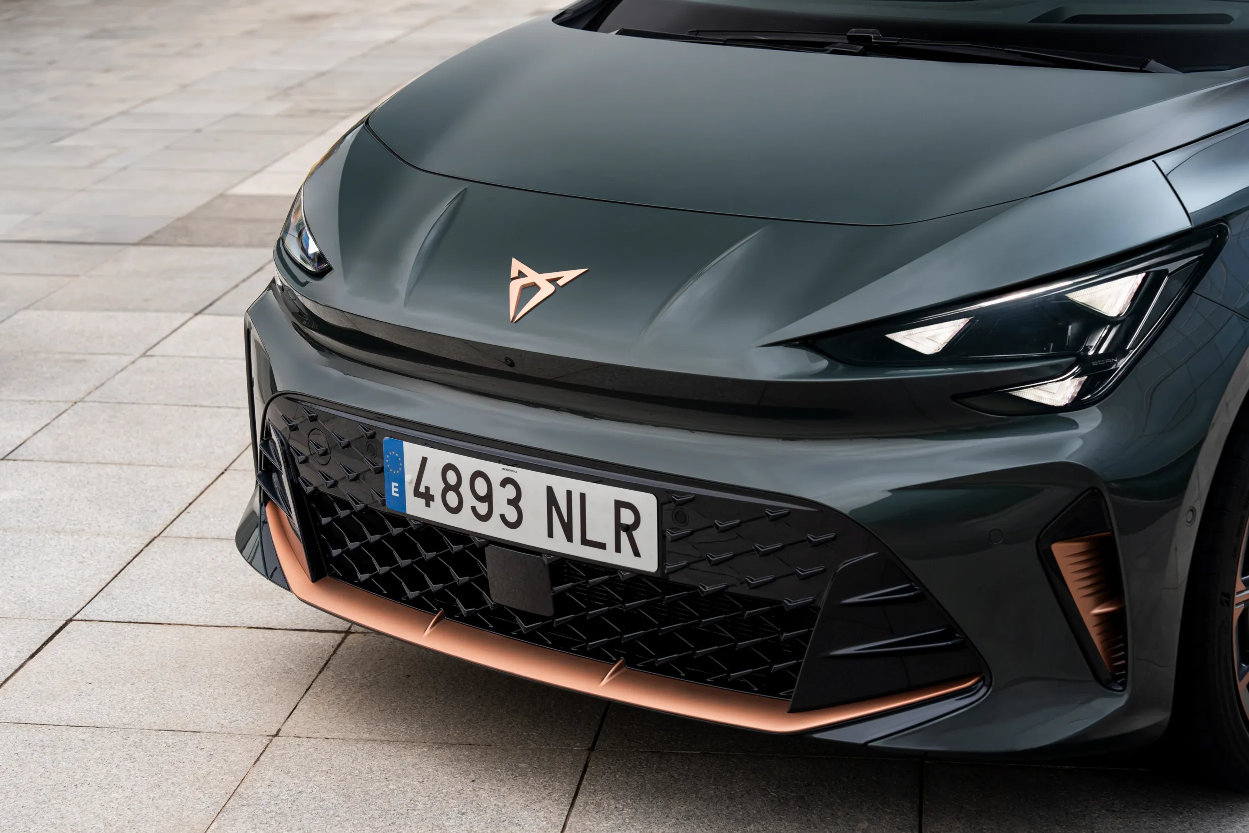CUPRA Born VZ
