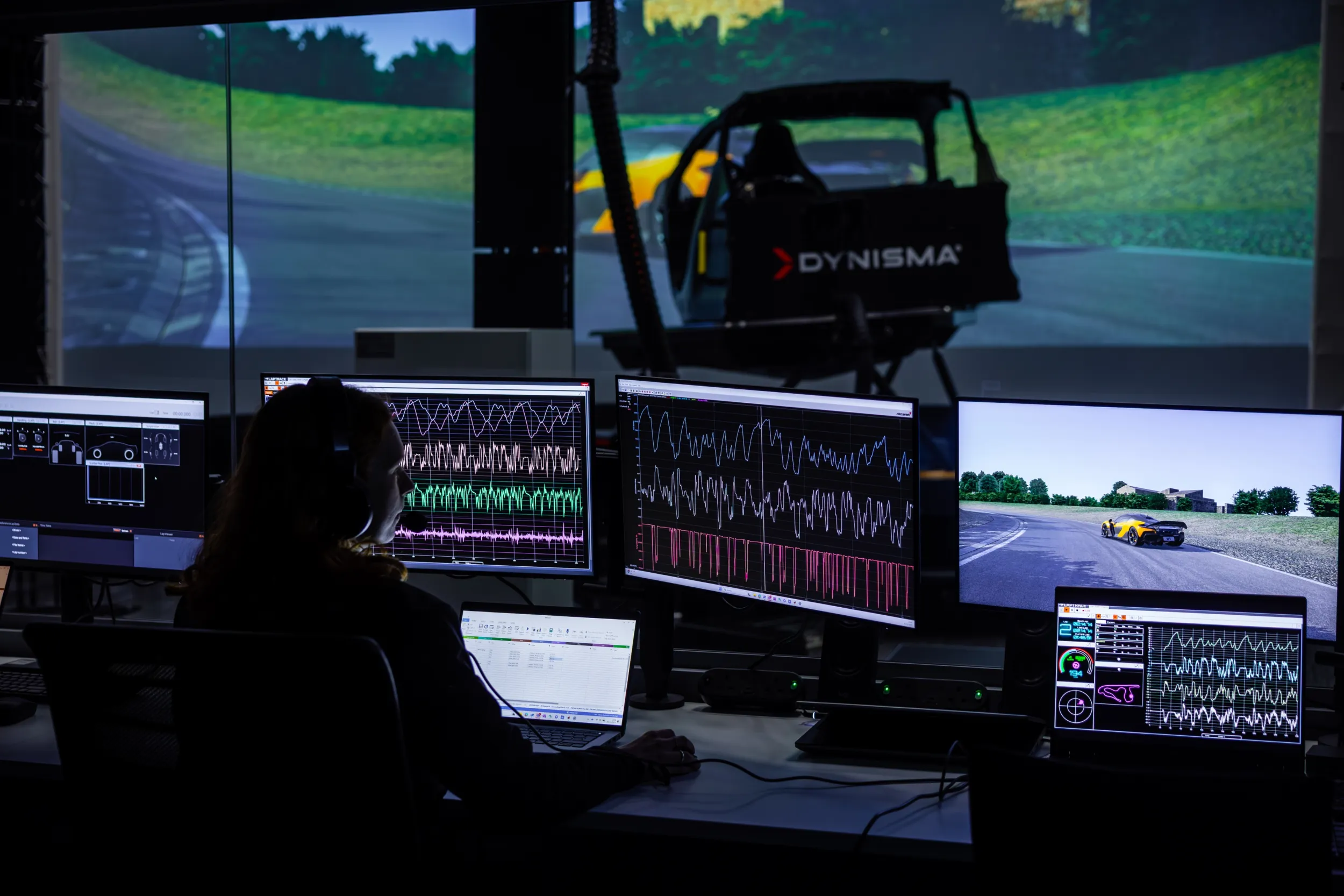 Dynisma Motion Generator simulator