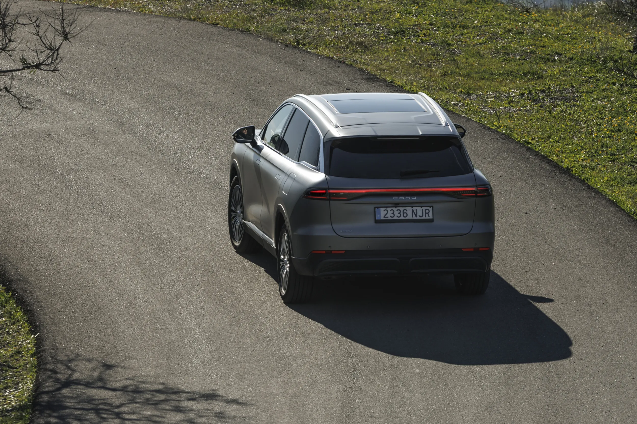 EBRO s900 PHEV 4x4