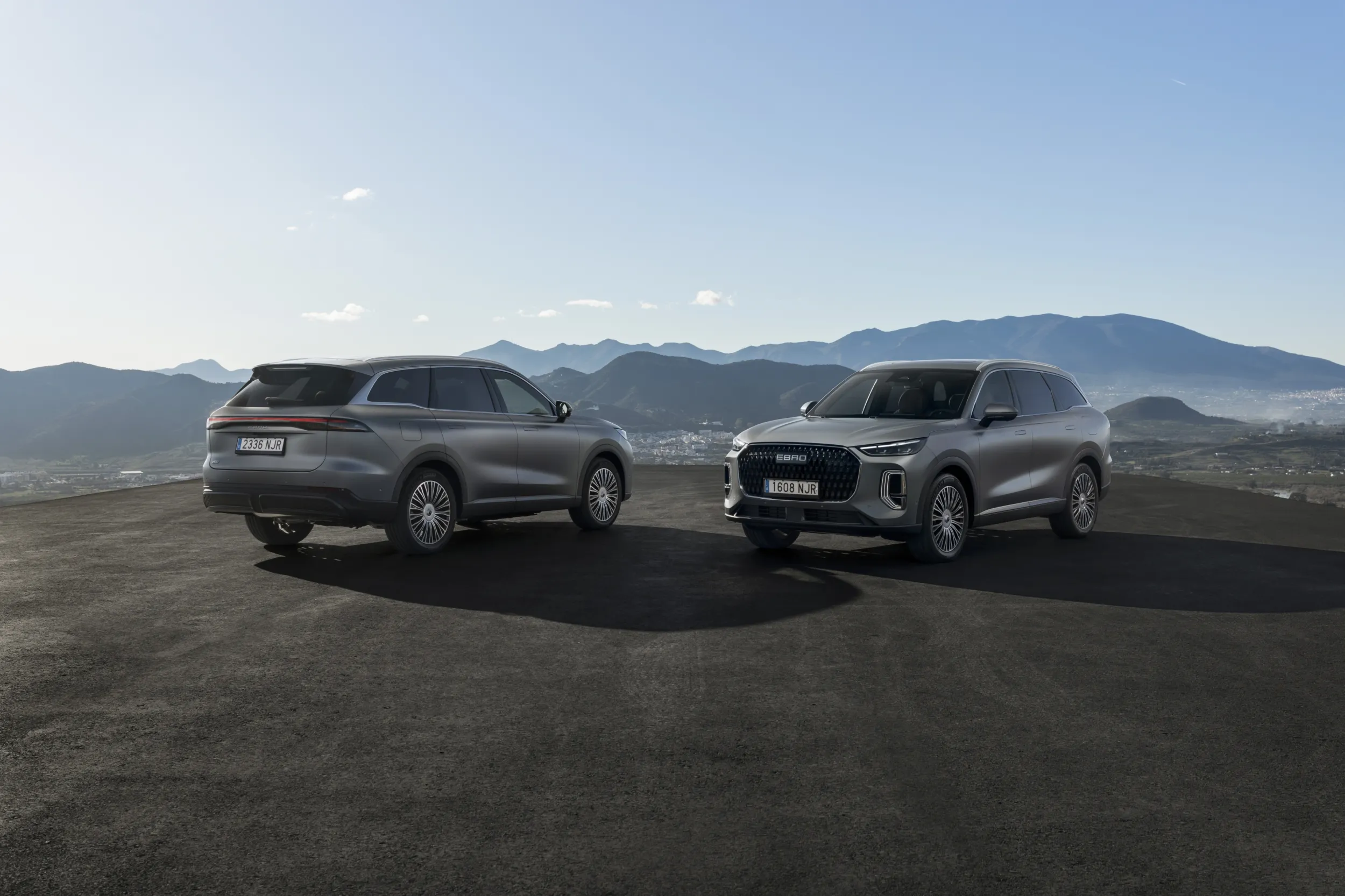 EBRO s900 PHEV 4x4