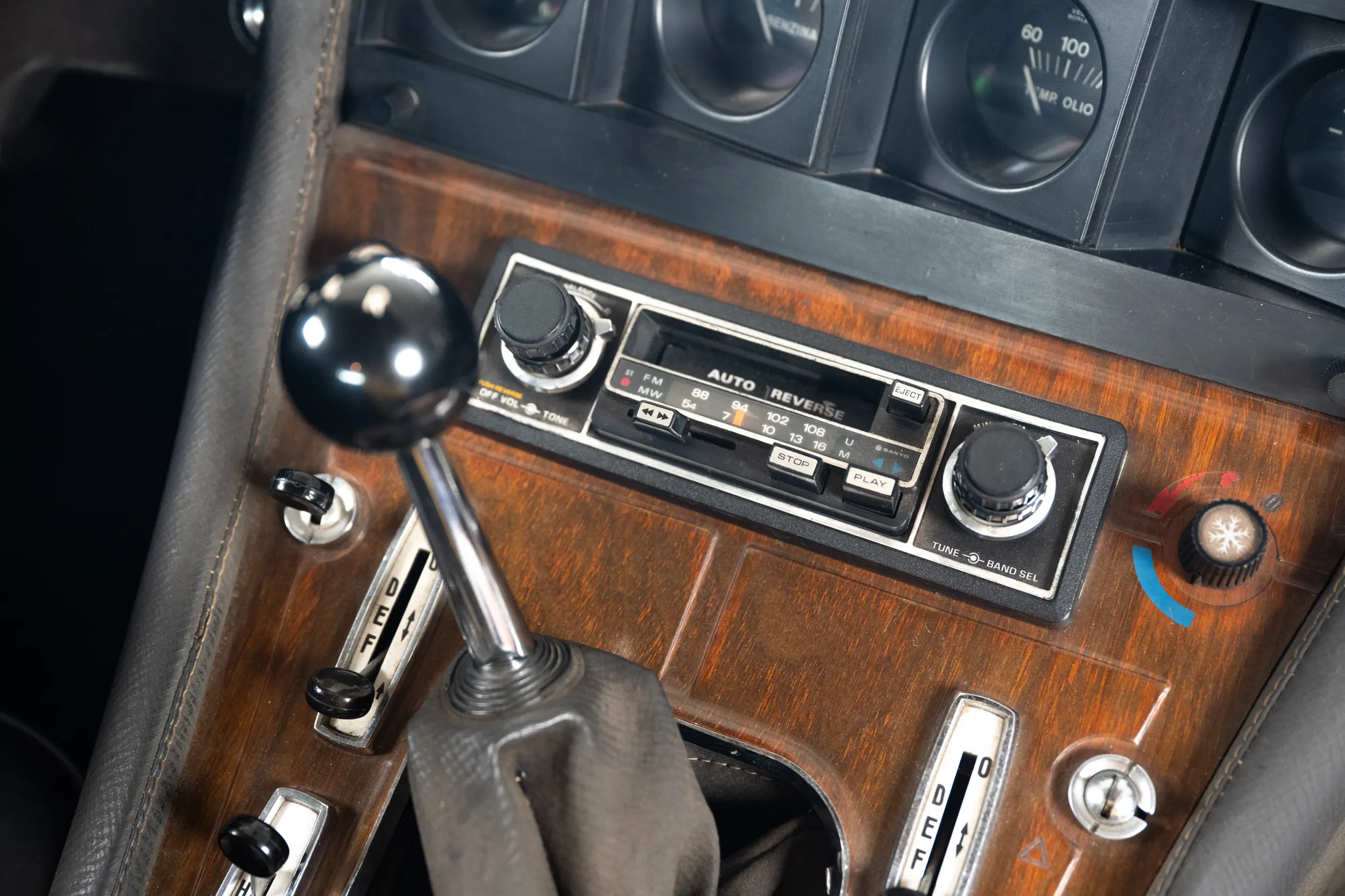 Ferrari 365 GT4 2+2