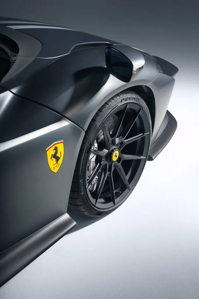 Ferrari 812 Competizione by Novitec